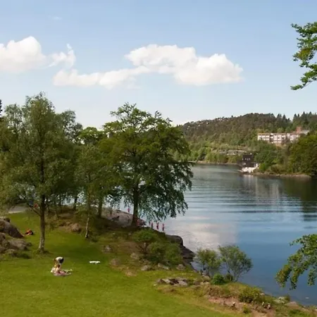 아파트 Stylish At Hop 베르겐